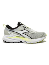 Diadora Mythos Blushield Vigore 3 - SILVER DD / WHITE / BLACK