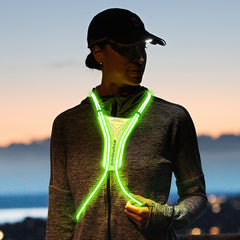 Amphipod Xinglet Optic Beam Max USB Rechargeable Vest