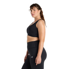 New Balance Essential Run Bra - BLACK