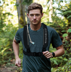 Amphipod PureRun® Ultralight™ Hydration Vest with 600mL Reservoir - GRAPHITE